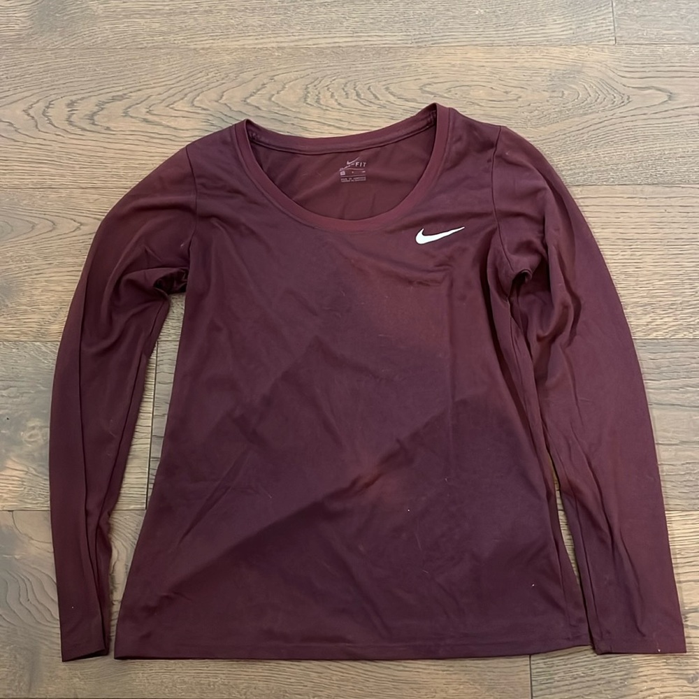 COPY - Nike Dri-Fit Long Sleeve